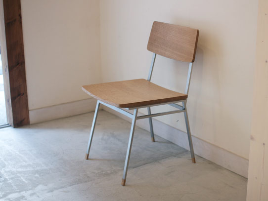 Norito Chair ノリト・チェアー 無垢材 ステンレス