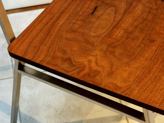 Norito Chair ノリト・チェアー 座面 ウォールナット 無垢材 ステンレス