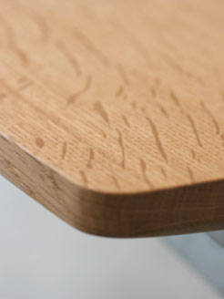 Norito Chair ノリト・チェアー 座面 ナラ柾目 無垢材 ステンレス